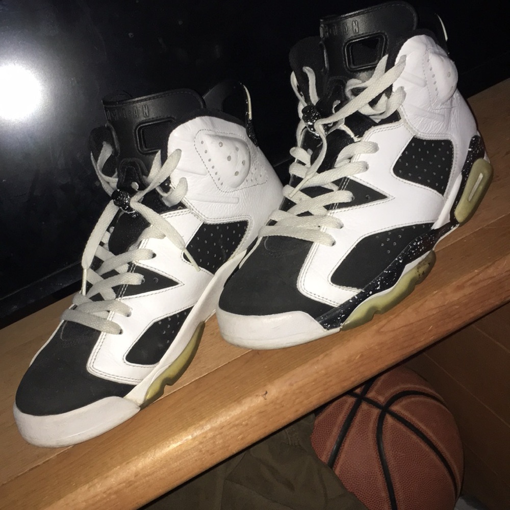 Air Jordan’s Oreo 6’s